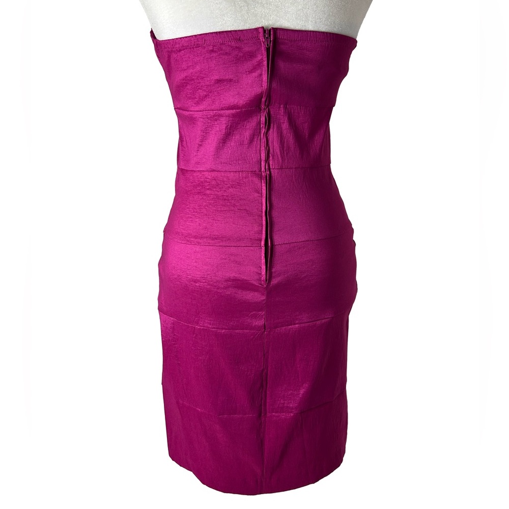 Charlotte Russe Fuchsia Satin-Textured Strapless Bodycon Dress – Size 6 - Picture 4 of 8